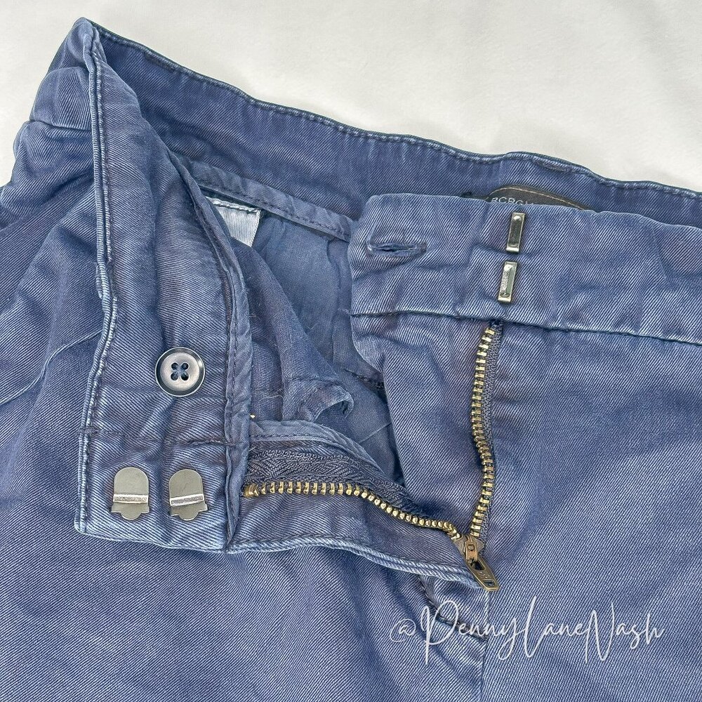 BCBGMaxazria Benita Shorts Size 4 Navy - Picture 6 of 9